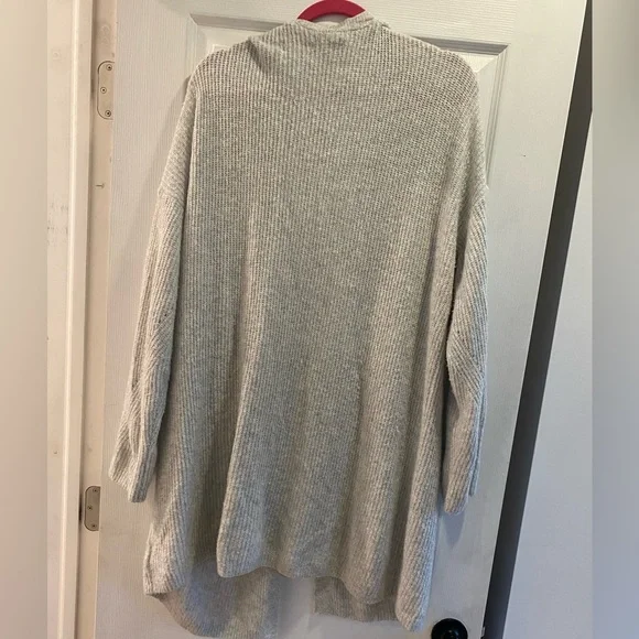 ❤️4/$40 SALE! ❤️ American Eagle Open Front Cardigan - Picture 5 of 6